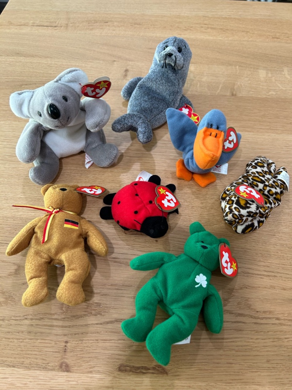 Ty Beanie Baby Plush Set of 7- Green Bear, Gray Seal, Blue/Orange Bird & More.